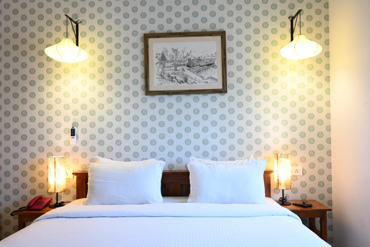 Hotel Aura By Woco Stays Puduccseri Kültér fotó