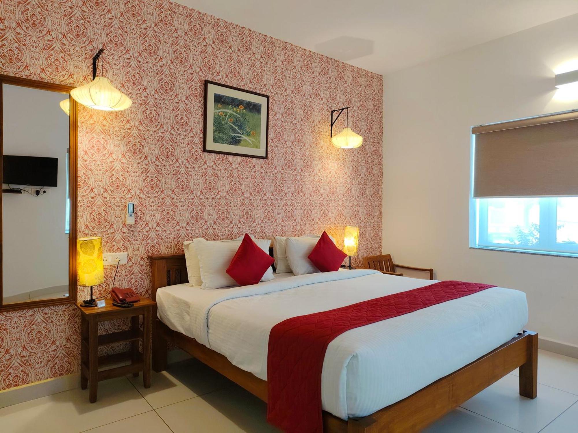 Hotel Aura By Woco Stays Puduccseri Kültér fotó