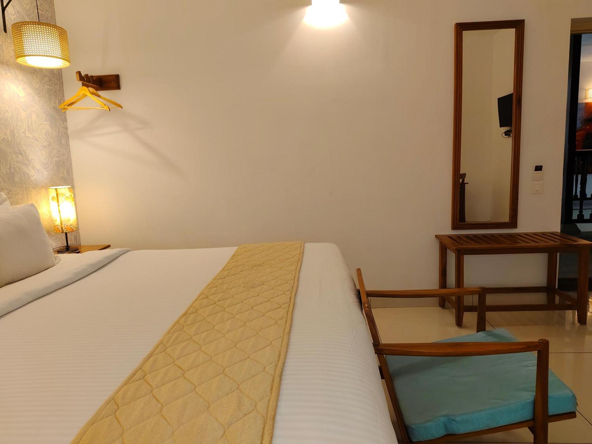 Hotel Aura By Woco Stays Puduccseri Kültér fotó