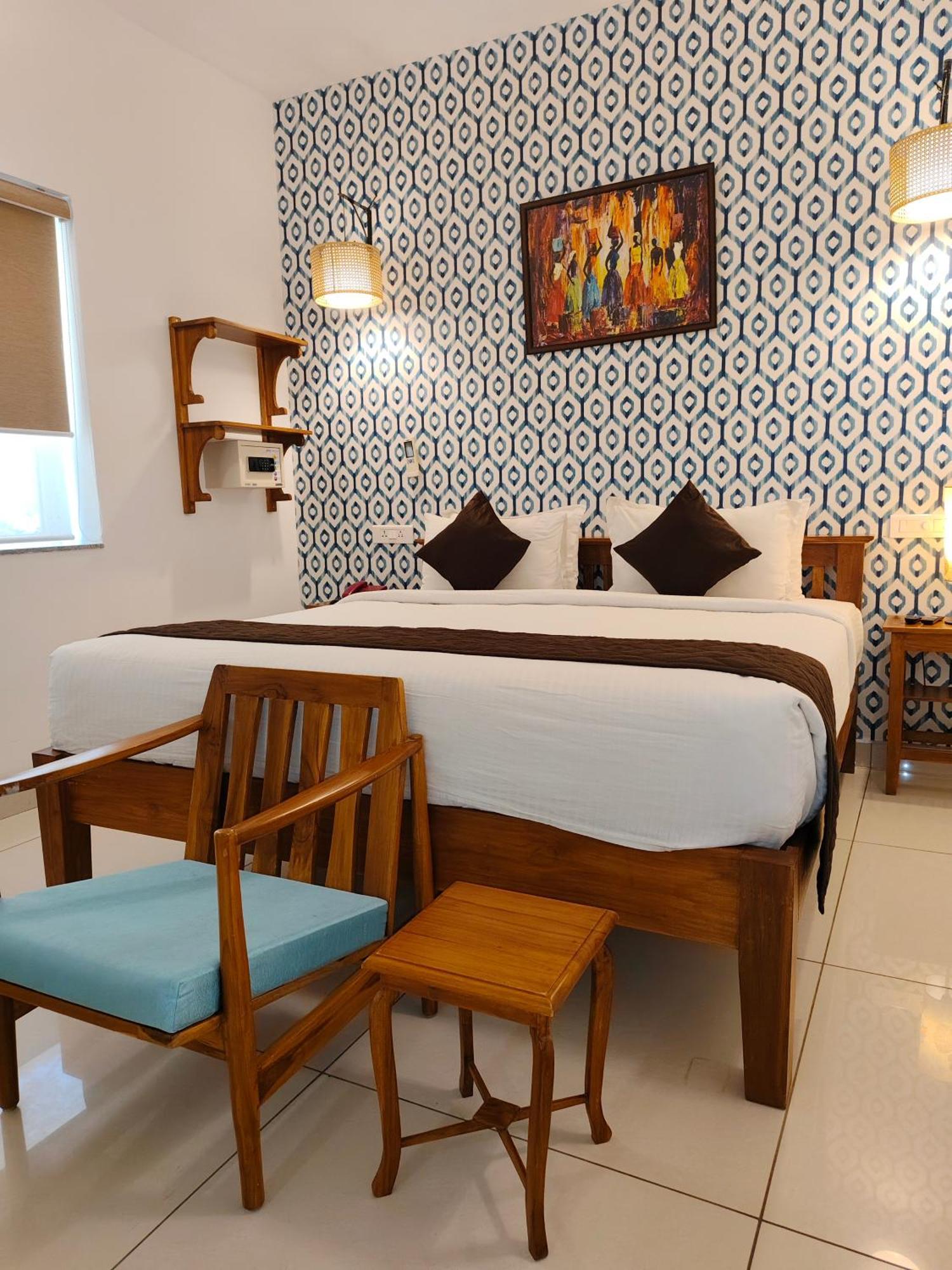 Hotel Aura By Woco Stays Puduccseri Kültér fotó