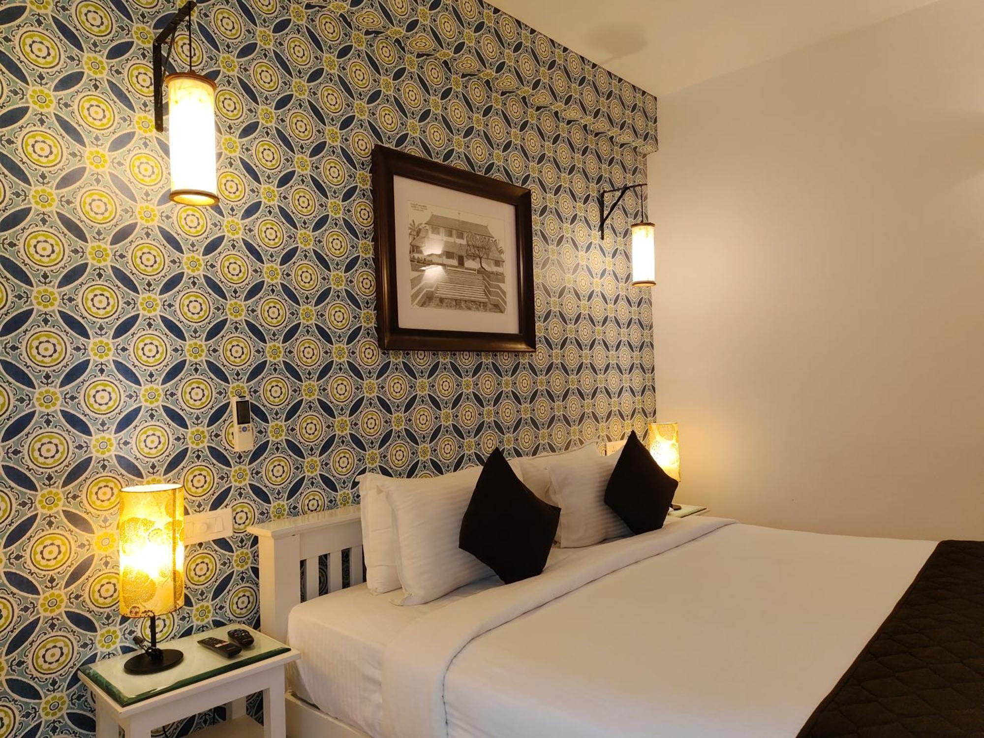 Hotel Aura By Woco Stays Puduccseri Kültér fotó