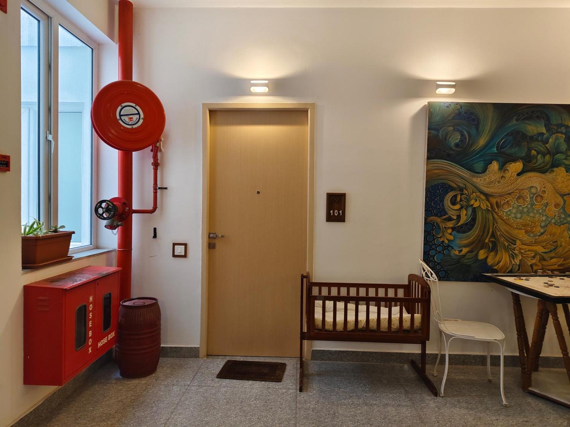 Hotel Aura By Woco Stays Puduccseri Kültér fotó